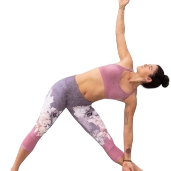 CALIA by Carrie Underwood Printed Filament Capris - Picture 2 of 7